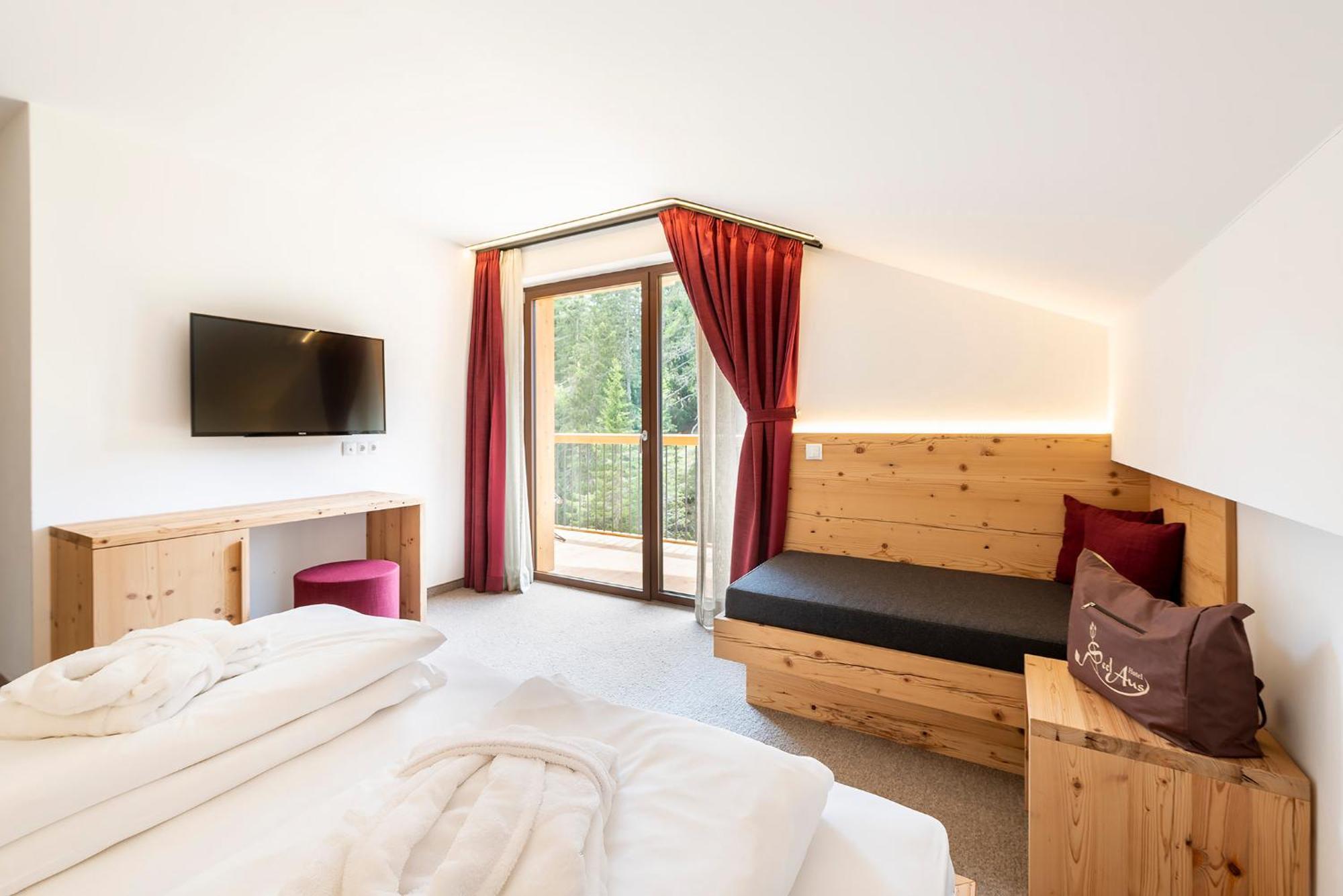 Hotel Seelaus Alpe Di Siusi Ngoại thất bức ảnh
